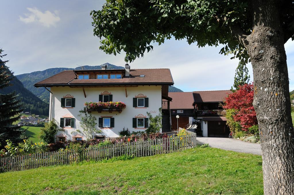 Sule Hof Agriturismo St. Ulrich in Gröden Zimmer foto